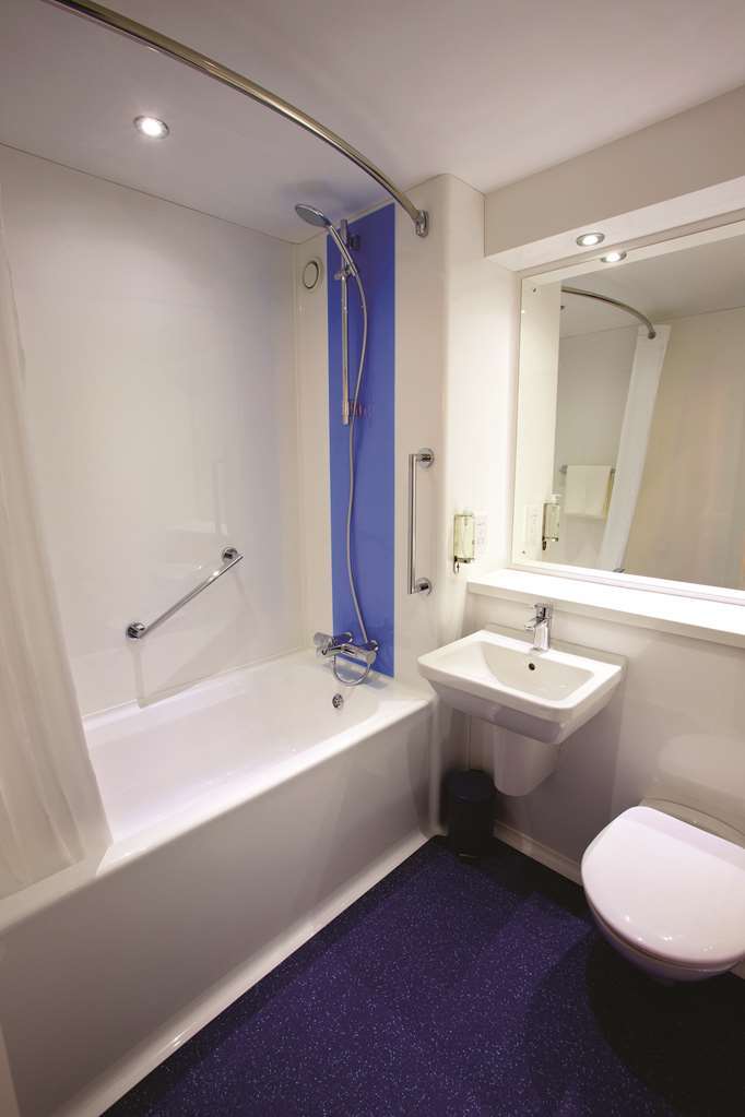 Travelodge Bedford Wyboston Kamer foto