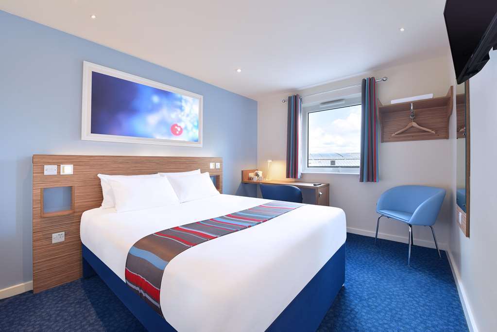 Travelodge Bedford Wyboston Kamer foto